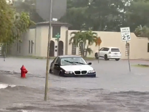 На југу Флориде прави потоп