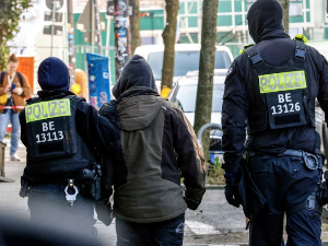 Ухапшени наводни руски шпијуни у Немачкој, сумња се да су спремали бомбашке нападе
