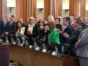 Изабрана нова Влада АП Војводине