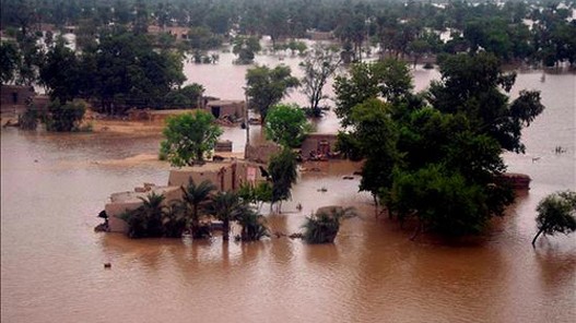 Pakistan-poplave-527.jpg