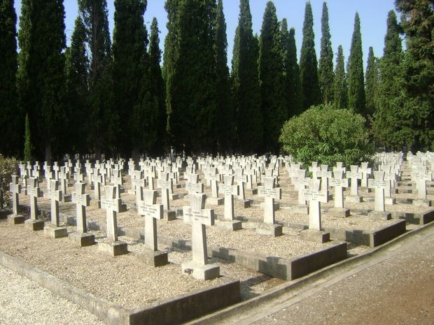 Zejtinlik, srpsko vojničko groblje