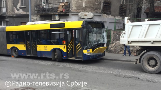 Autobus.jpg