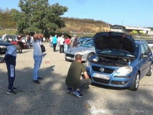 Auto-placevi i internet prodaja &#34;zatvorili&#34; Bubanj Potok