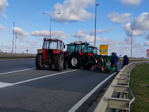 Завршена блокада ауто-пута у Новом Саду, протести пољопривредника одржани и у другим деловима Србије