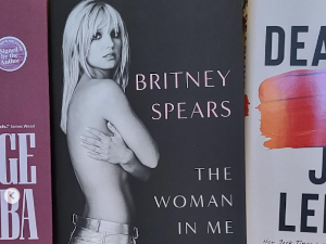 Бритни Спирс распродала своје мемоаре – милион и сто хиљада примерака за седам дана