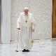 Папа Фрања прекинуо говор: Имам проблем због бронхитиса
