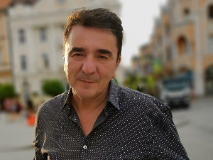  Медијска мрежа српске дијаспоре: Повратна карта - париска авантура