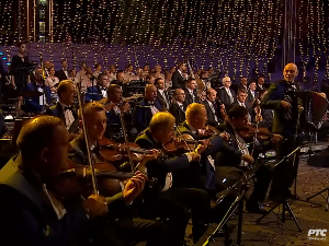 Народни оркестри и ансамбли РТС