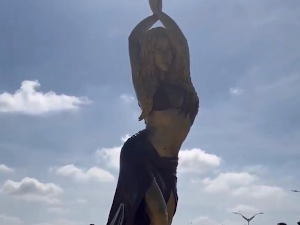 Шакира добила статуу у родном граду у Колумбији