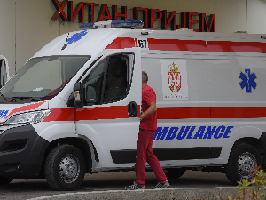 Две особе погинуле, једна повређена у саобраћајној несрећи на путу Београд-Ниш