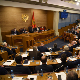 Црногорска парламентарна већина тражи суспензију Ђукановићевог указа