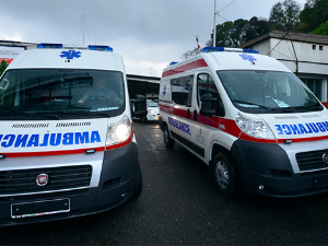 Две особе повређене после убадања ножем у Луци Београд