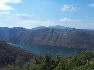 Квадратура круга: Бањани племе Теслино и Његошево, 2. део