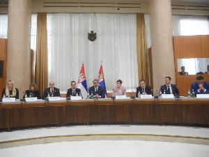 Одржана седница Владе о ситуацији на КиМ, присуствовао и председник Вучић