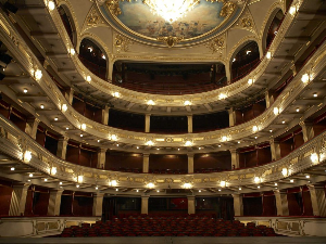 Портрет композитора Леонарда Бернштајна