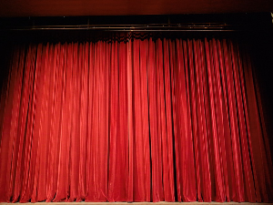 ТВ Театар: Сумњиво лице