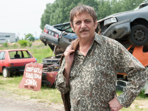 Пси лају ветар носи