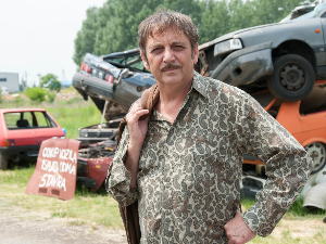 Пси лају, ветар носи 2