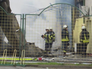 Пожар у Бијељини, изгореле четири хале предузећа "Мега-дрво"