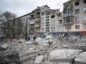 Криза у Украјини - да ли смо ближи политичком или војном решењу?