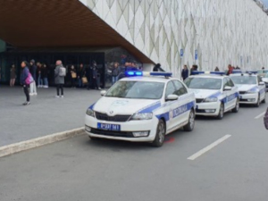 Лажне дојаве о бомбама у две београдске школе