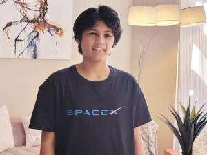 Са 14 година завршио факултет, а сада ће за „Спејс екс“ слати сателите у свемир