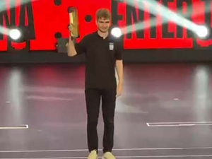 Српски шахиста Алексеј Сарана победник "Олимпијске еспортс серије" у Сингапуру