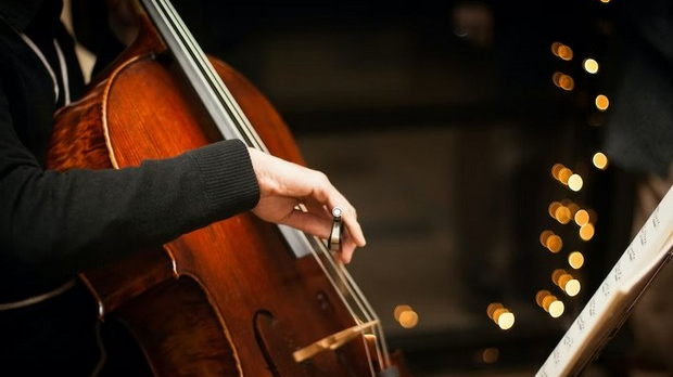 Уметност интерпретације – Виолончелисткиња Франсоаз Јаковчић