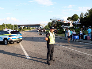 Отео пиштољ полицајцу на аеродрому у Кишињеву, убијене две особе