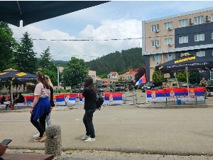  Срби на северу КиМ и даље мирно протестују