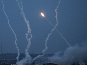 Сирија: Пресретнутe израелскe ракетe; Израел: Авијација напала сиријску ПВО батерију