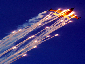 Ваздушни рат над Украјином, Американци обучавају Украјинце за летове на авионима Ф-16
