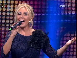 Медаљон - Фахрета Јахић - Лепа Брена 