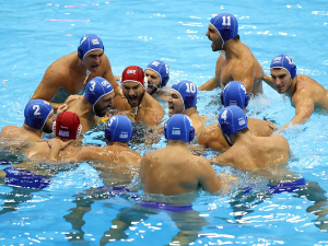 Ватерполисти Грчке савладали Црну Гору и заказали дуел са делфинима у полуфиналу Светског првенства