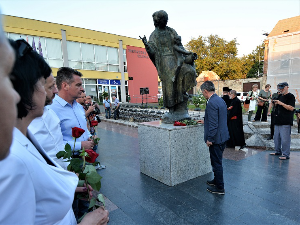 Линта: Хрватски дом у Глини преименовати у Спомен-музеј српских жртава геноцида