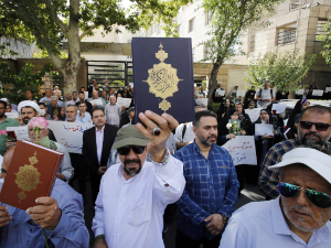 Шведска влада разматра могућност да спаљивање Курана буде незаконито