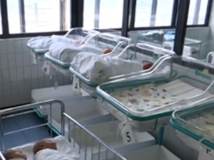 Рођене четворке у Новом Саду - први пут у Клиничком центру Војводине