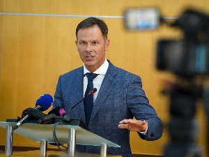Мали: Јавни дуг Србије 50,5 одсто БДП-а