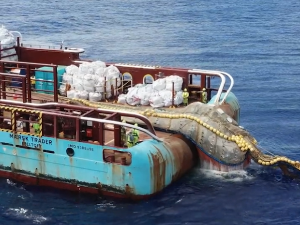 Објављени снимци највећег чишћења океана у историји, 11 тона пластике извучено из Пацифика