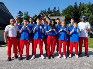 Србију представља десет такмичара на Европском првенству у боксу за кадете и кадеткиње