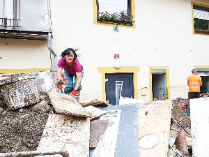 Словенија најављује брже запошљавање странаца ради санирања последица поплава
