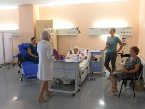 Први пацијенти смештени у палијативно одељење у Новом Саду – циљ је да се не осећају да су у болници