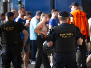 Смењено пет високих званичника полиције због пропуста у вези са нередима у Атини