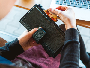 Професор Бодрожа саветује: Кредит је животна одлука, не задужујте се до максимума који банка одобри