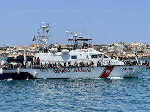 Бродолом код Лампедузе – више од 40 мртвих, међу њима и деца