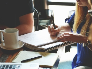 Нико се није обогатио радећи од 9 до 5