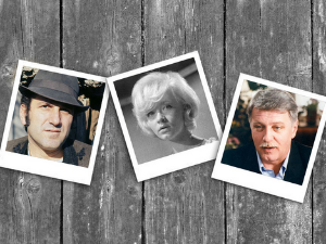 Глумци певају