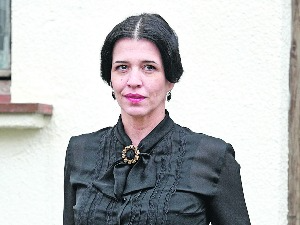 Нела Михаиловић