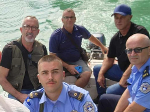 Косовска полиција и риболовци у "контроли" на језеру "Газиводе"