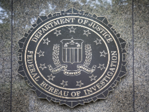 Директор ФБИ: И даље превелик број руских шпијуна у САД